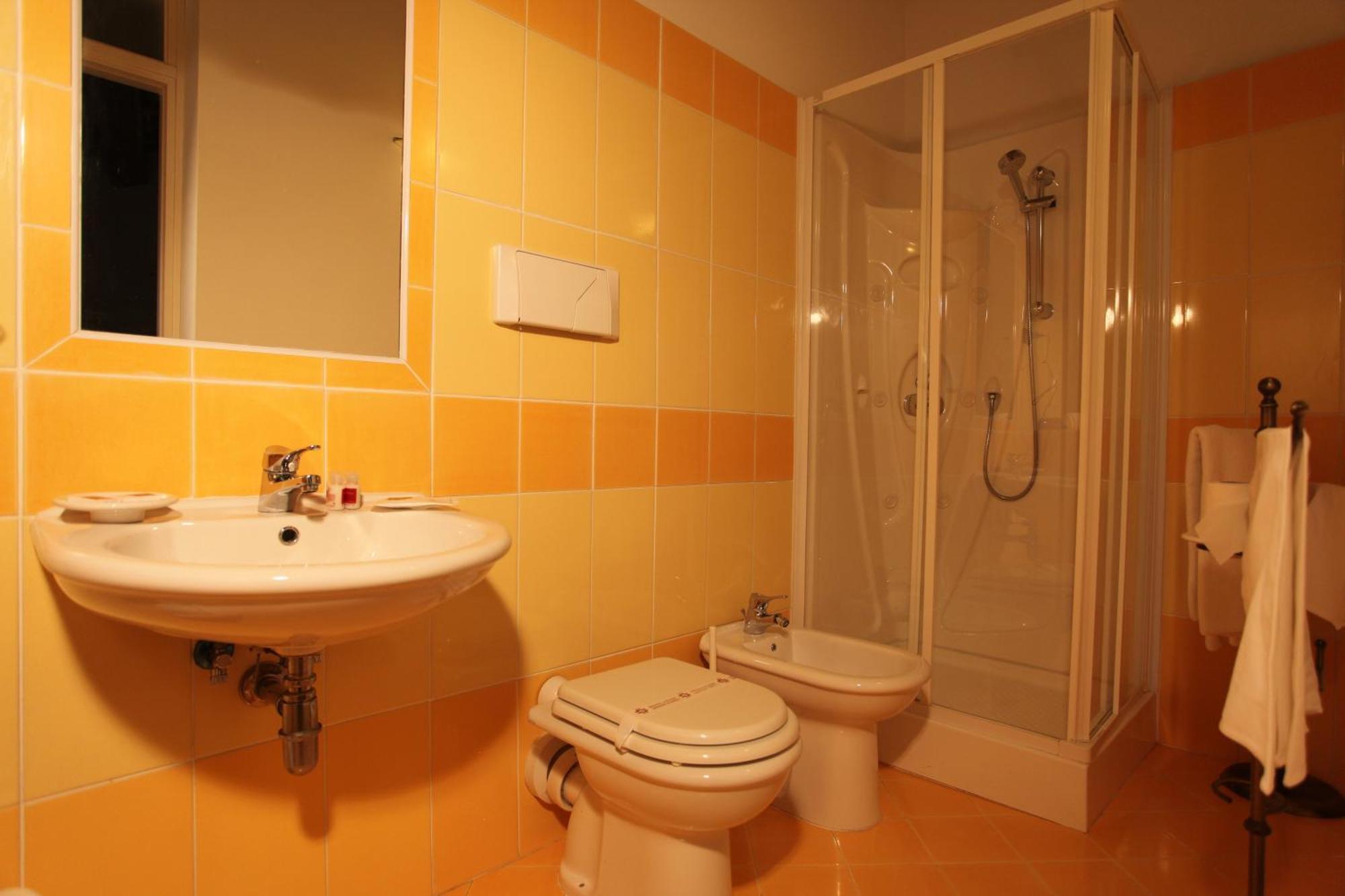 Hotel Il Ristoro Del Viandante à Offagna Chambre photo