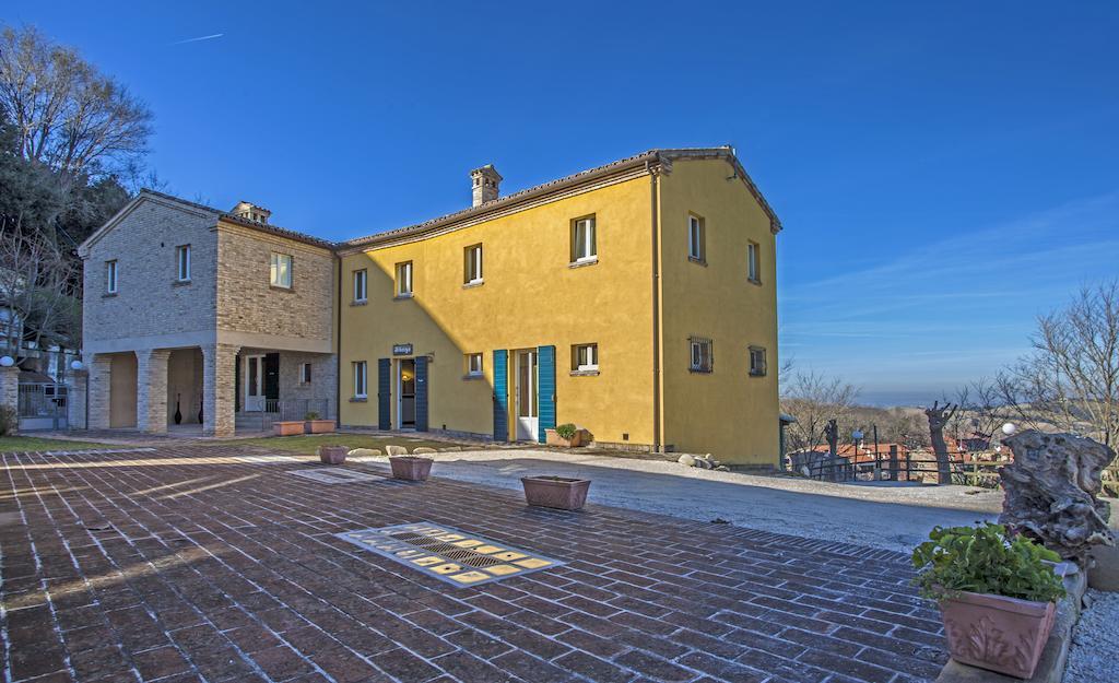 Hotel Il Ristoro Del Viandante à Offagna Extérieur photo