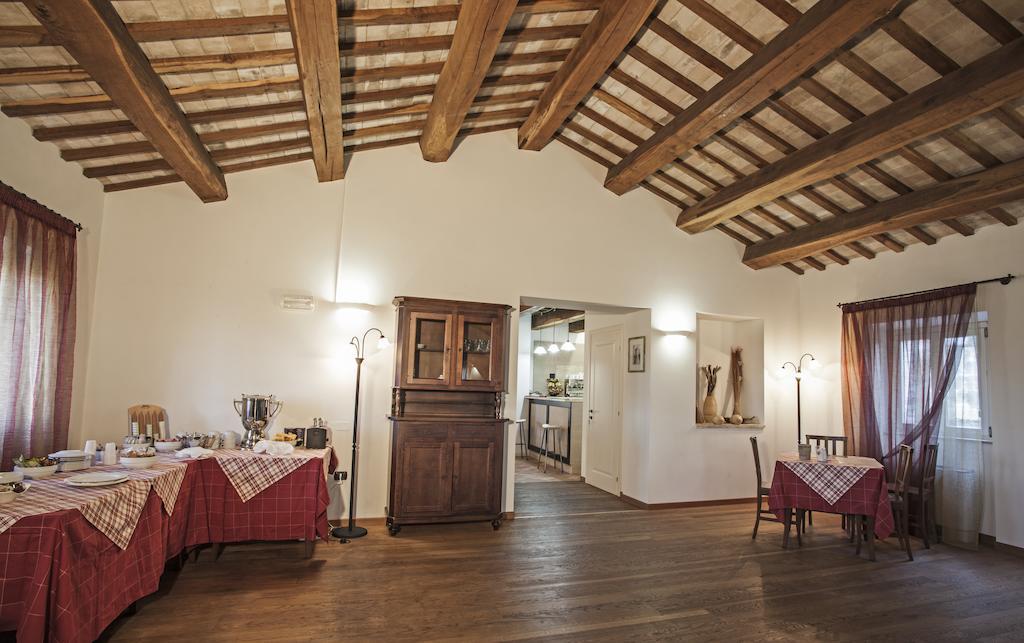 Hotel Il Ristoro Del Viandante à Offagna Extérieur photo