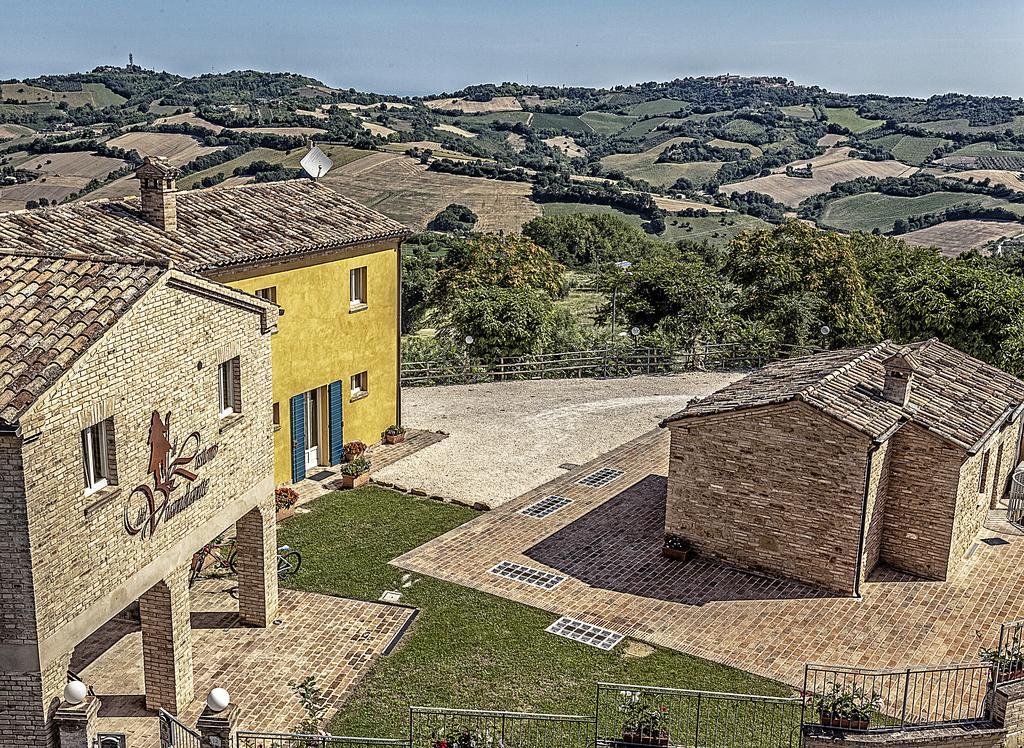 Hotel Il Ristoro Del Viandante à Offagna Extérieur photo